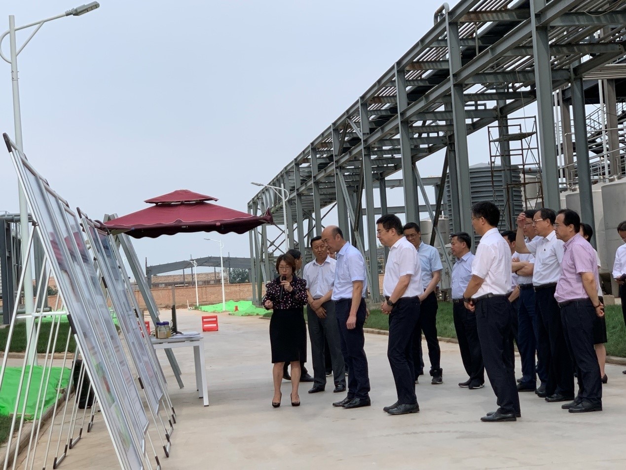 刘国中省长一行观摩蒲城优德唯一官网科技建设项目 刘国中省长一行观摩蒲城优德唯一官网科技建设项目