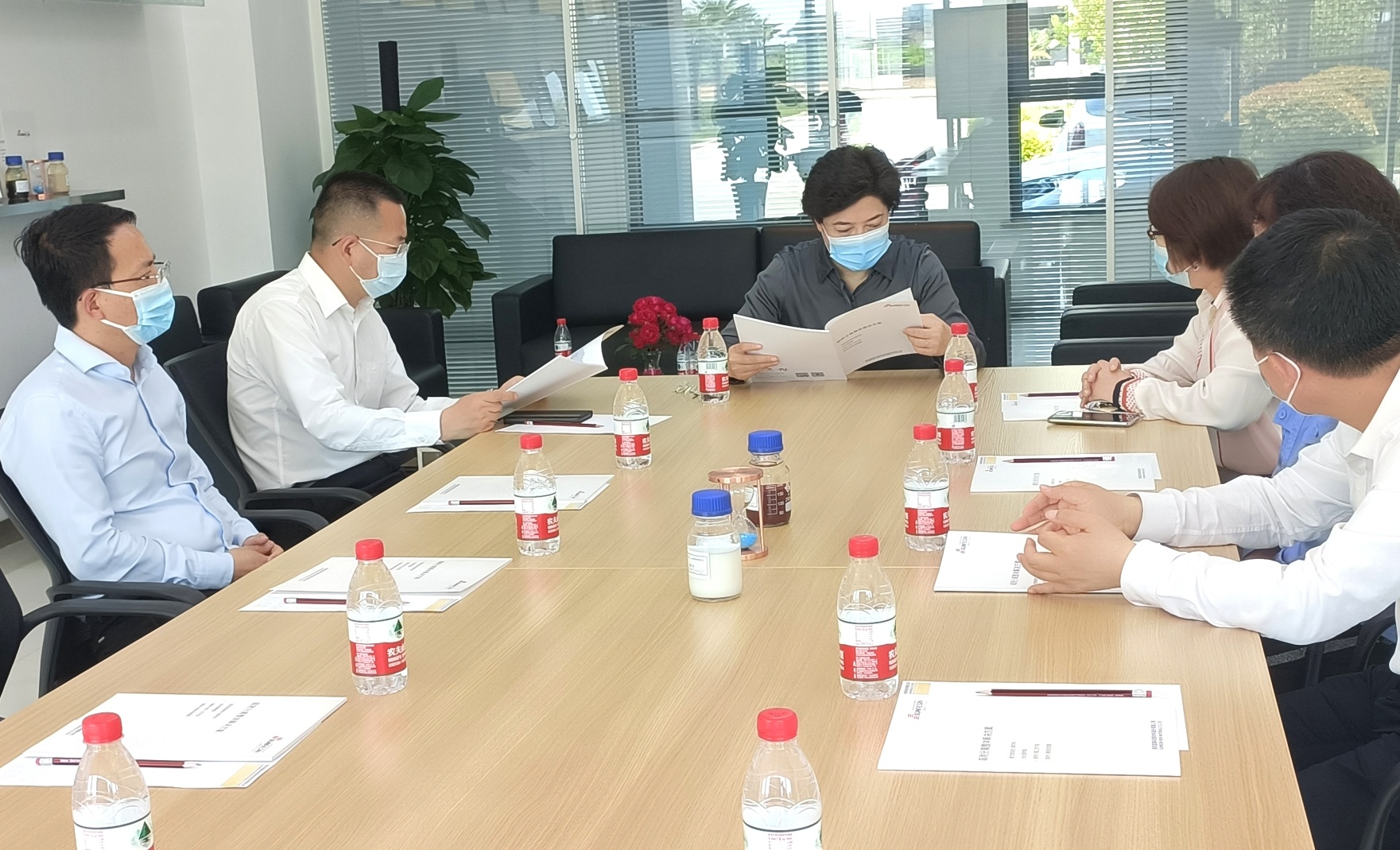 西安市委副书记赵璟一行调研高陵优德唯一官网产业园 西安市委副书记赵璟一行调研高陵优德唯一官网产业园