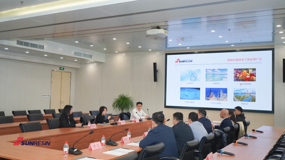 中国上市公司协会党委书记柳磊一行光临优德唯一官网科技调研领导 中国上市公司协会党委书记柳磊一行光临优德唯一官网科技调研领导
