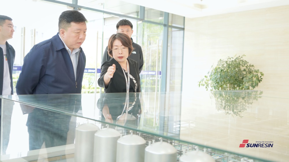 中国上市公司协会党委书记柳磊一行光临优德唯一官网科技调研领导 中国上市公司协会党委书记柳磊一行光临优德唯一官网科技调研领导